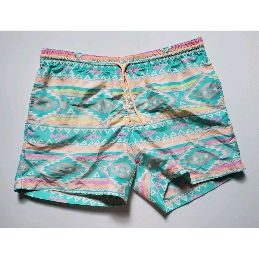 Chubbies The En Fuegos Swim Trunks Men's L Made In USA Aztec Geometric 5.5"